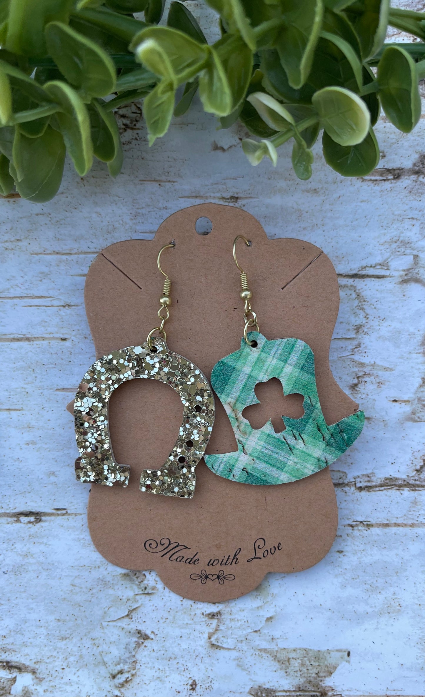 Hat and Horseshoe Saint Patrick Earrings