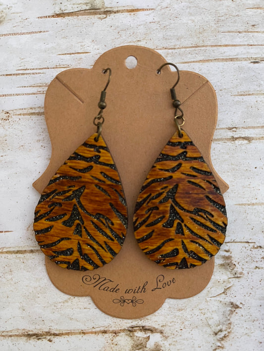 Tiger Engraved Gray Wooden Teardrop Earrings