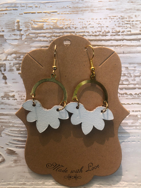 White  Mini Stella Earrings