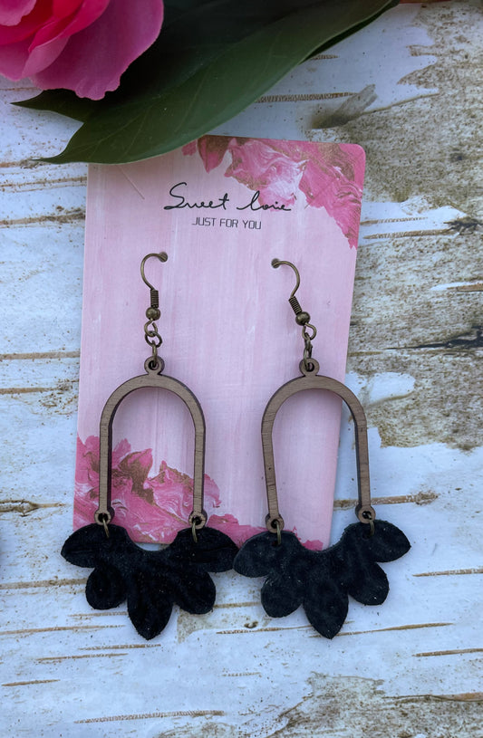 Black Embossed Stella Earrings