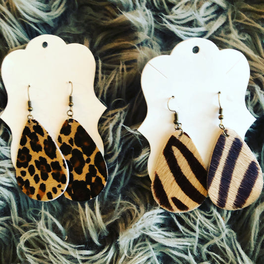 Texture Italian Leather Animal Print Size Medium Earrings